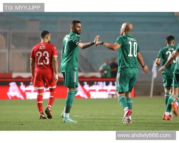 前一辈足球明星的辉煌岁月与当今球坛的对比分析 前一辈足球明星的辉煌岁月与当今球坛的对比分析