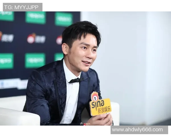 李晨足球明星高清照片分享展现运动魅力与青春活力