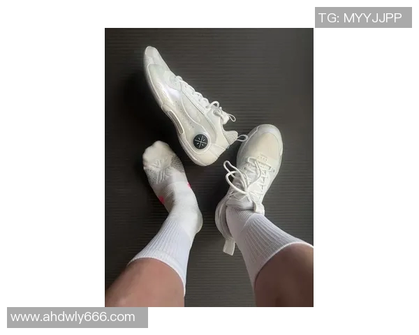 篮球明星糖果的甜蜜传奇与运动精神的完美结合